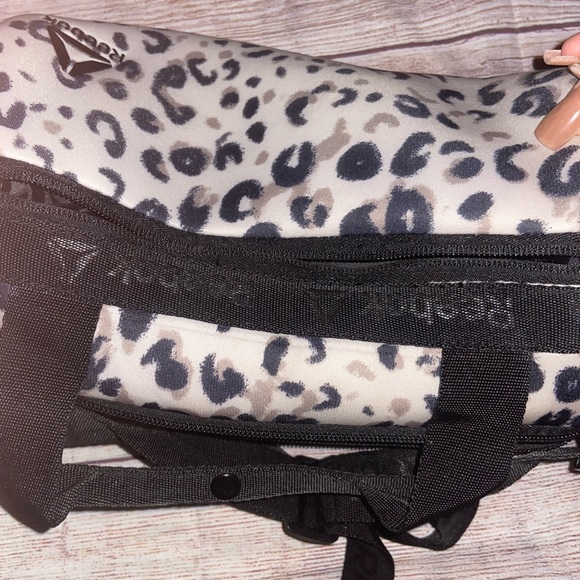 Reebok cheetah bag - Picture 7 of 7